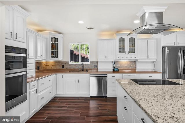 1076 INDIAN CV, Auburn, PA 17922