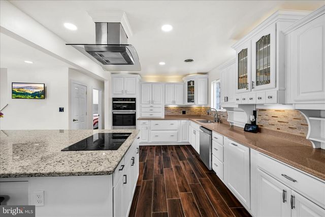 1076 INDIAN CV, Auburn, PA 17922