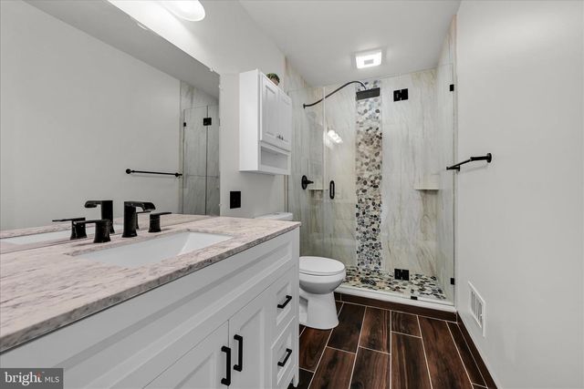 1076 INDIAN CV, Auburn, PA 17922