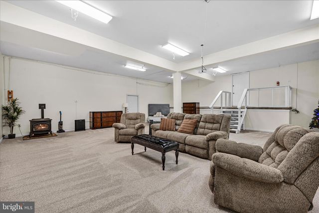 1076 INDIAN CV, Auburn, PA 17922
