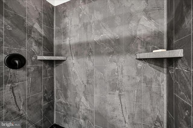 1076 INDIAN CV, Auburn, PA 17922