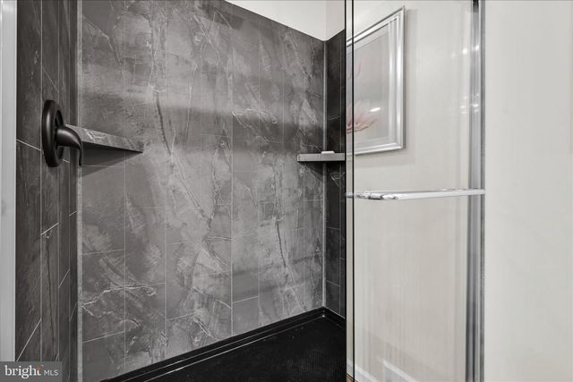 1076 INDIAN CV, Auburn, PA 17922
