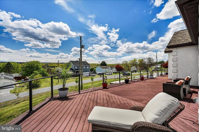 1076 INDIAN CV, Auburn, PA 17922