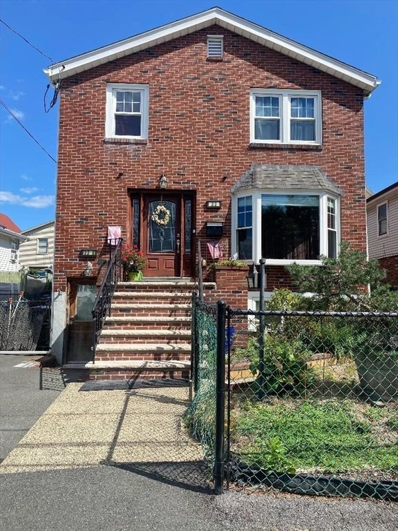 22 Carlson Avenue B, Revere, MA 02151