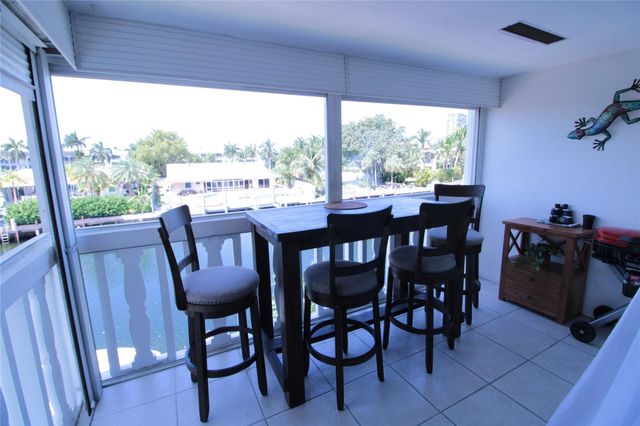 470 Paradise Isle Boulevard 301, Hallandale Beach, FL 33009