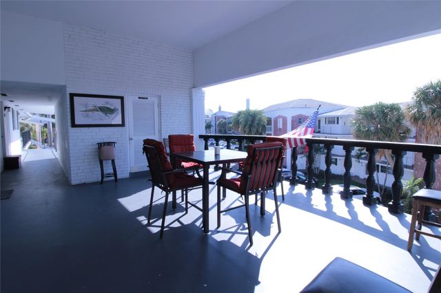 470 Paradise Isle Boulevard 301, Hallandale Beach, FL 33009