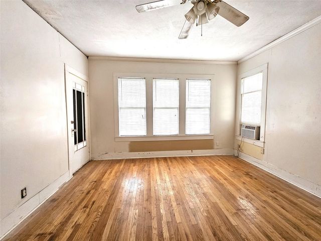1713 Durham Avenue, Brownwood, TX 76801