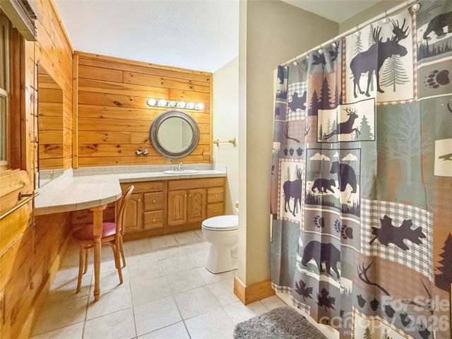 321 Grays Shadow Lane, Banner Elk, NC 28604
