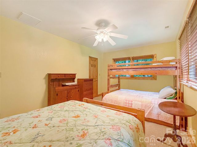 321 Grays Shadow Lane, Banner Elk, NC 28604