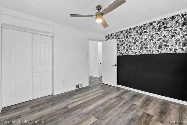 26254 Cathedral, Redford, MI 48239