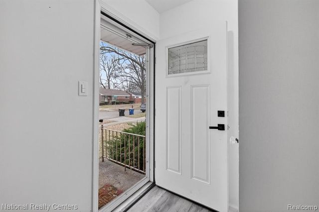 26254 Cathedral, Redford, MI 48239