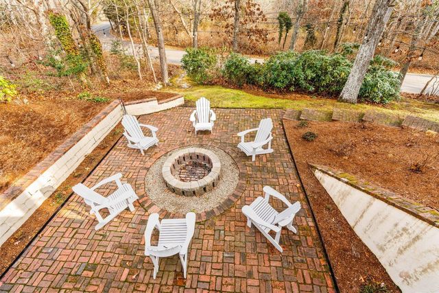 21 Fiddler Crab Lane, Mashpee, MA 02649