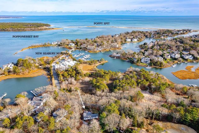 21 Fiddler Crab Lane, Mashpee, MA 02649