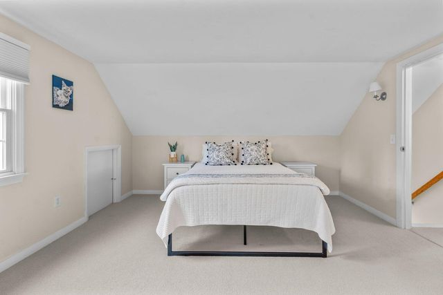 21 Fiddler Crab Lane, Mashpee, MA 02649