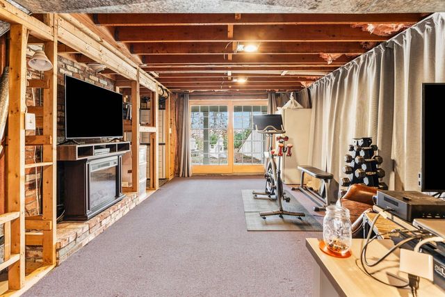 21 Fiddler Crab Lane, Mashpee, MA 02649