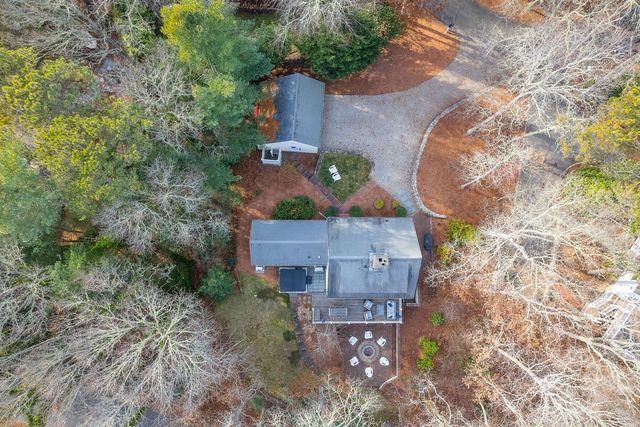 21 Fiddler Crab Lane, Mashpee, MA 02649