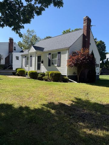 58 Bailey St, Worcester, MA 01602