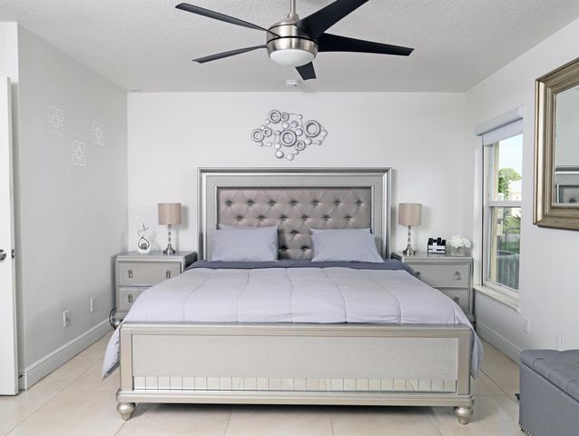 1614 SW Cefalu Circle, Port St Lucie, FL 34953