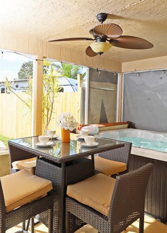 1614 SW Cefalu Circle, Port St Lucie, FL 34953