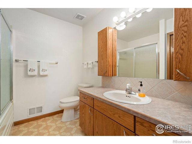 2238 Breckenridge Drive, Berthoud, CO 80513