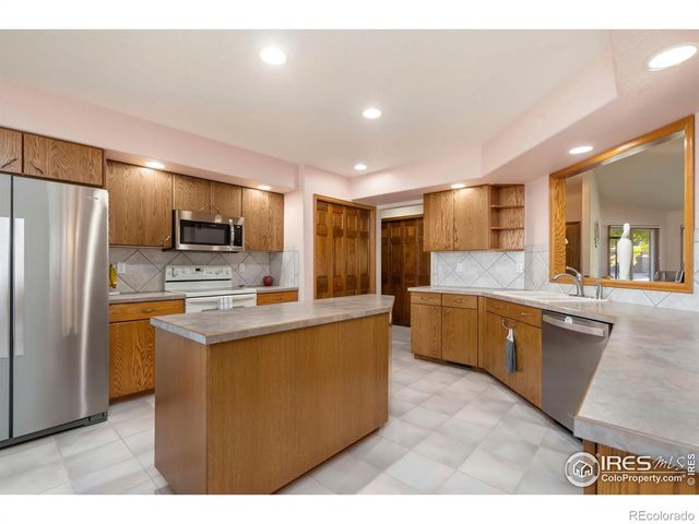 2238 Breckenridge Drive, Berthoud, CO 80513