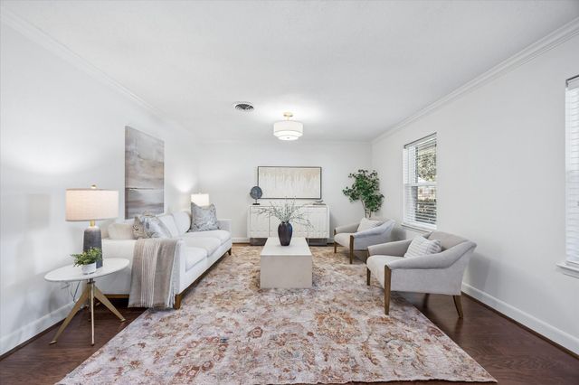 10423 Barwood Drive, Houston, TX 77043