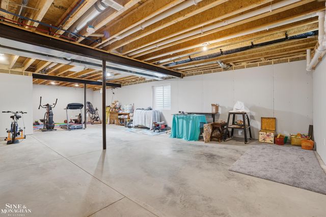 668 S Bartlett Road, St Clair, MI 48079