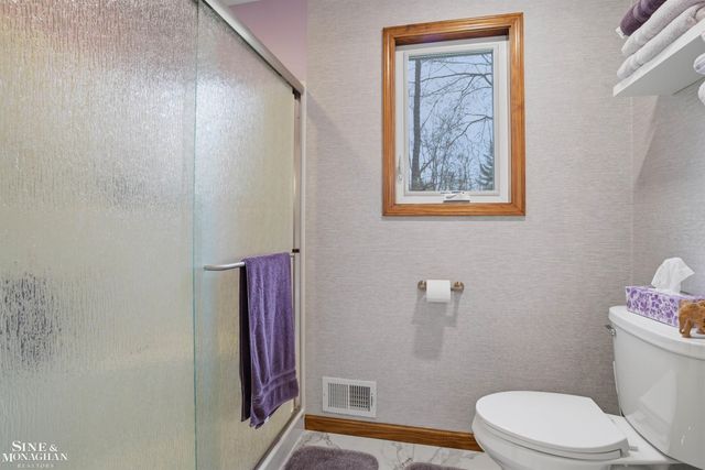 668 S Bartlett Road, St Clair, MI 48079