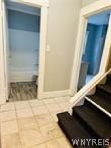 140 Parkridge Avenue, Buffalo, NY 14215