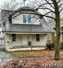 140 Parkridge Avenue, Buffalo, NY 14215