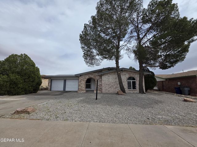 3404 GUTHRIE Street, El Paso, TX 79935