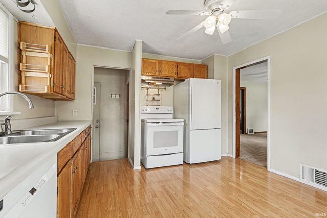 26132 State Road 2, South Bend, IN 46619