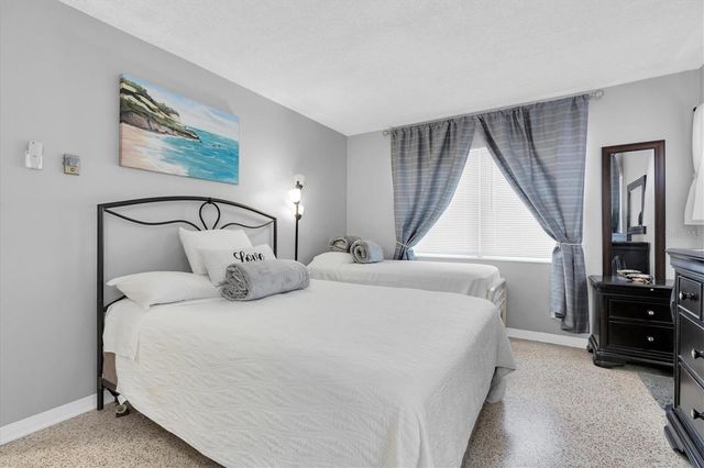 121 46TH AVENUE 2A, St Pete Beach, FL 33706