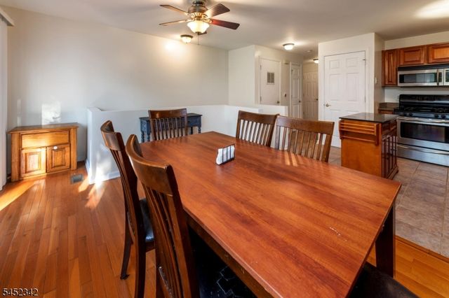 2 Port Royal Dr 3, Vernon Twp., NJ 07462