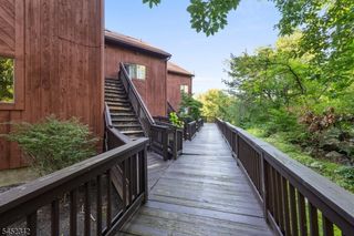 2 Port Royal Dr 3, Vernon Twp., NJ 07462
