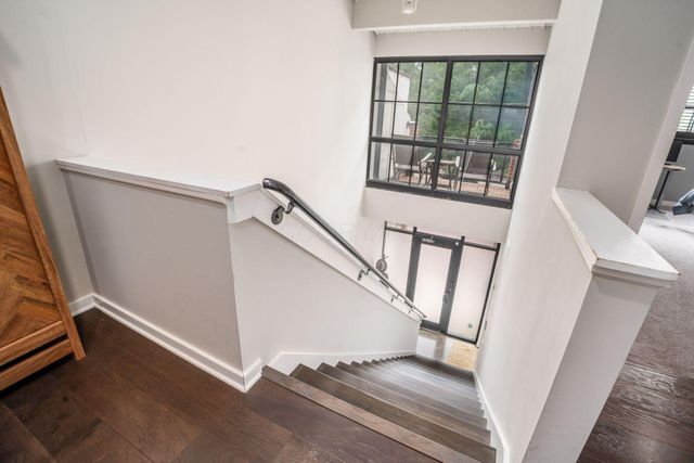 742 N Pearl Street, Columbus, OH 43215