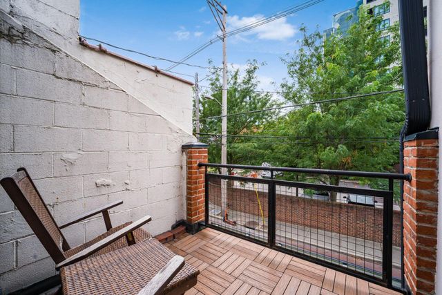 742 N Pearl Street, Columbus, OH 43215
