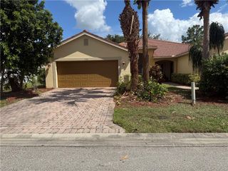 9195 Aegean CIR, Lehigh Acres, FL 33936