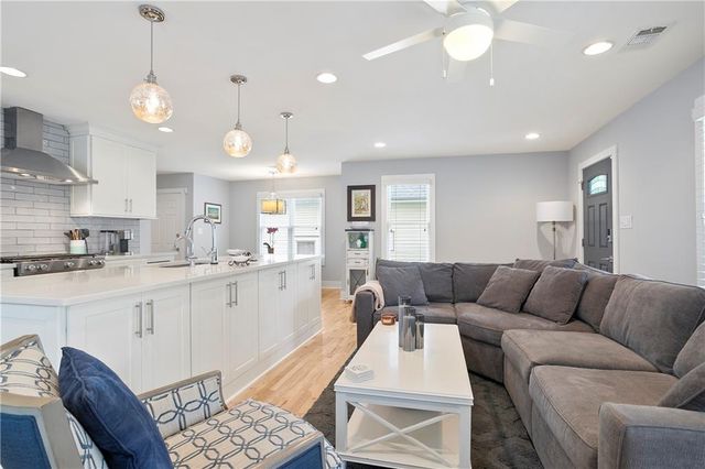 114 Tye SE Street, Atlanta, GA 30316