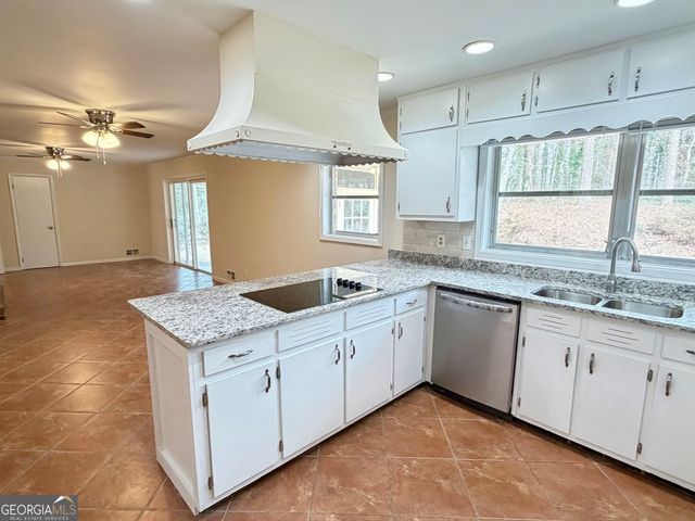 4707 Windsor Drive, Smyrna, GA 30082