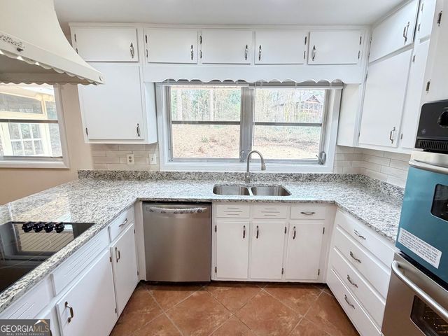 4707 Windsor Drive, Smyrna, GA 30082