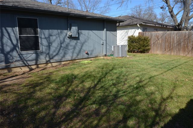 1111 Glen Creek Drive, Mansfield, TX 76063