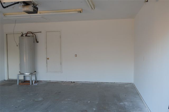 1111 Glen Creek Drive, Mansfield, TX 76063