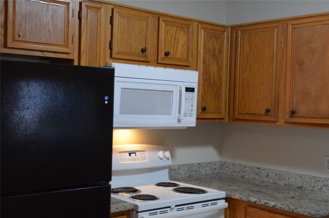 1111 Glen Creek Drive, Mansfield, TX 76063