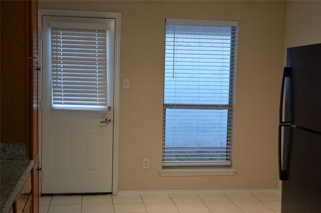 1111 Glen Creek Drive, Mansfield, TX 76063