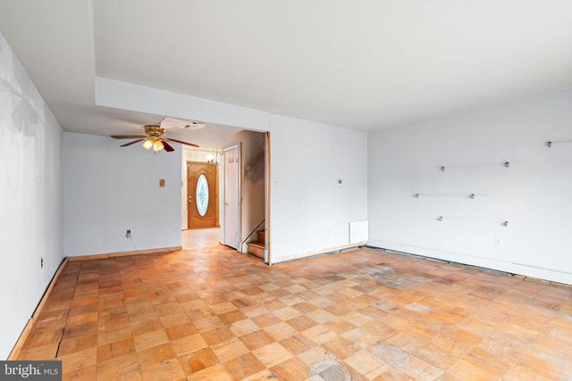 1004 COLONIAL AVE, Alexandria, VA 22314