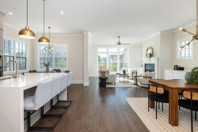 595 Hanlon Way, Alpharetta, GA 30009