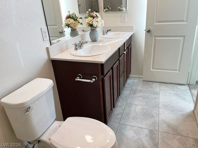 5363 Lazy Breeze Avenue, Las Vegas, NV 89118