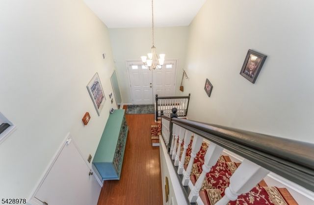 2 Daniel Ct, Lebanon Boro, NJ 08833