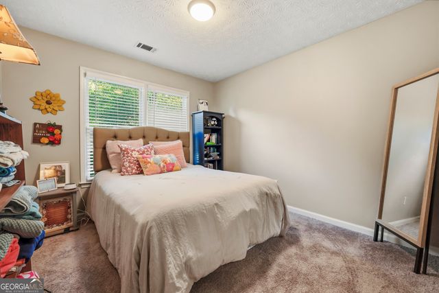 1607 White Oak Drive, Winder, GA 30680